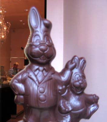 Idea Girl Media offered a chocolate bunny bonus in her Social Media Easter Basket full of tips!