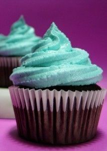 Mashable added delicious frosting to their cupcake with Mashable Follow