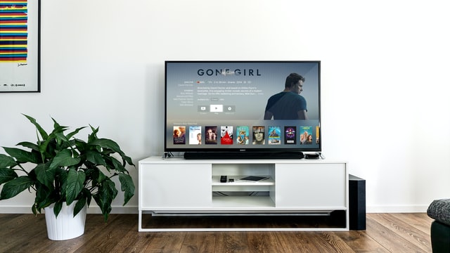The Positive And Negative AI Impacts On Your TV Viewing 